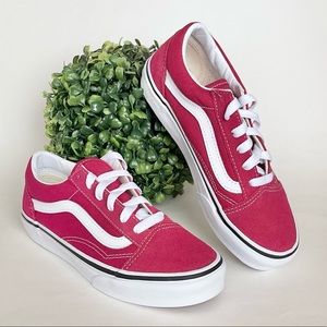 Vans Old Skool Girls Suede/Canvas Sneakers Low Top Fuchsia/Pink Color NWT Sz 2.5